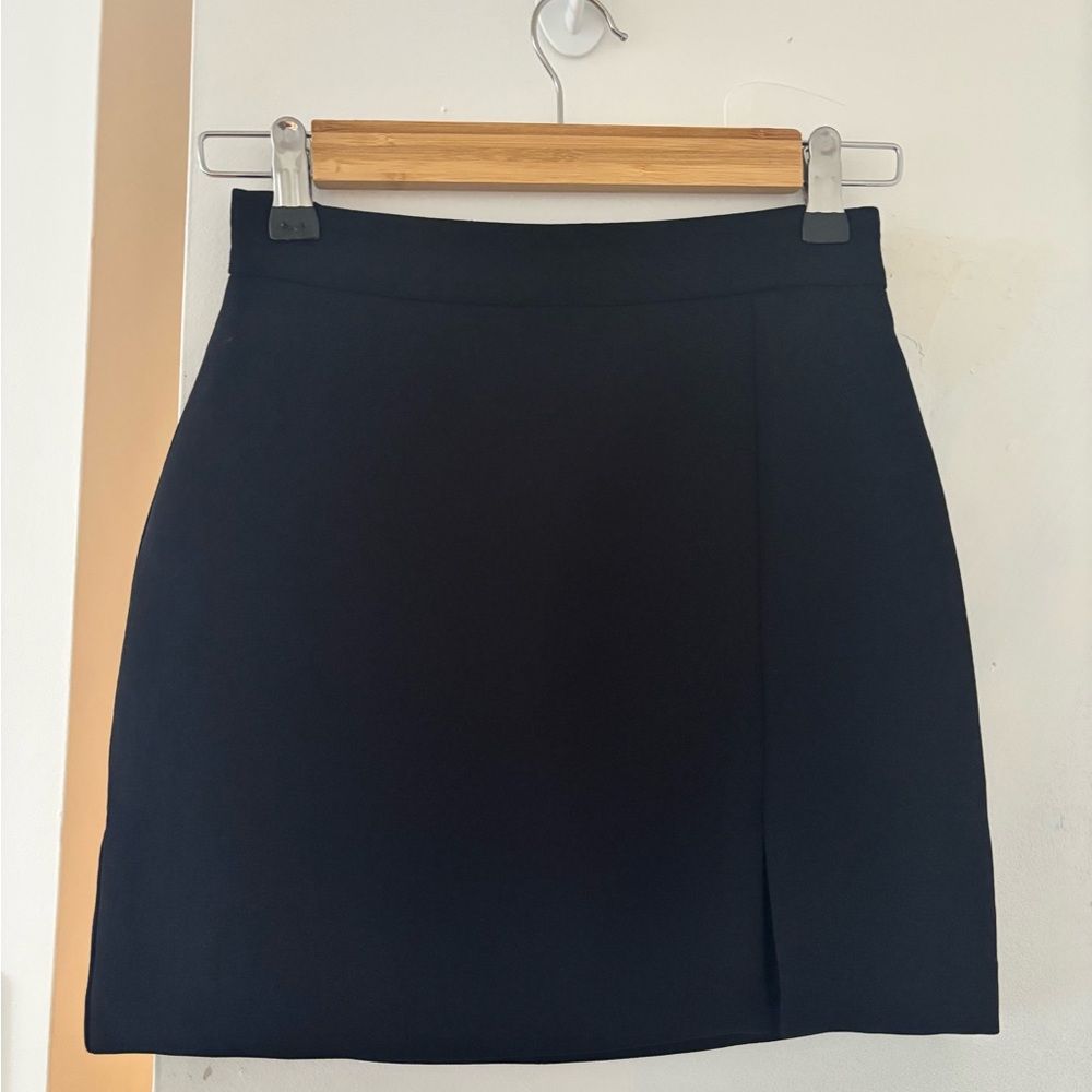NWOT Wilfred Patio Mini Skirt - Picture 3 of 7